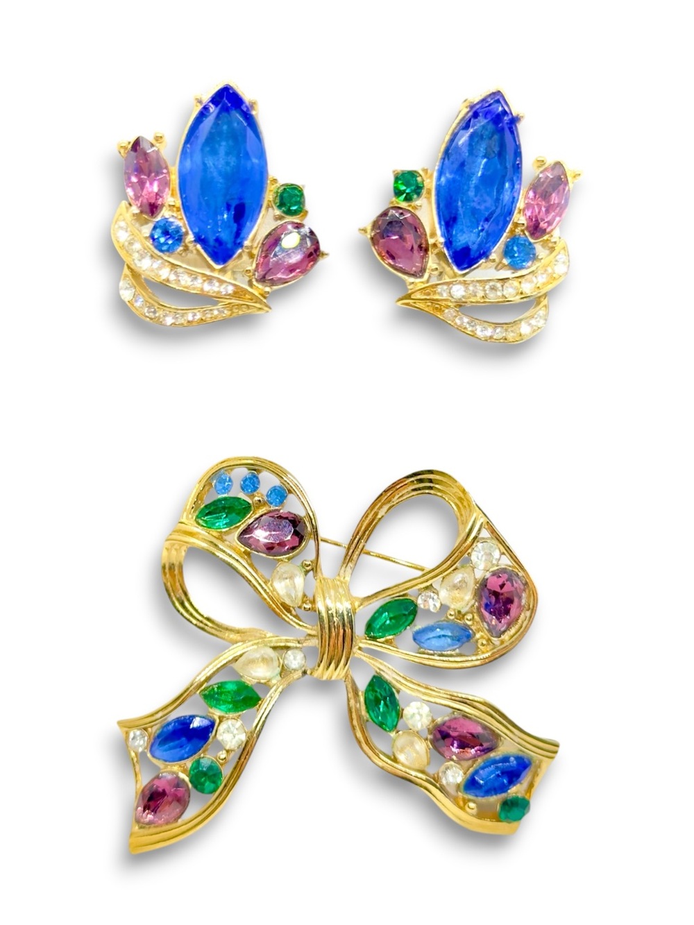 Vintage Hallmarked Trifari Multi Color Rhinestone Bow Brooch & Clip On Earrings